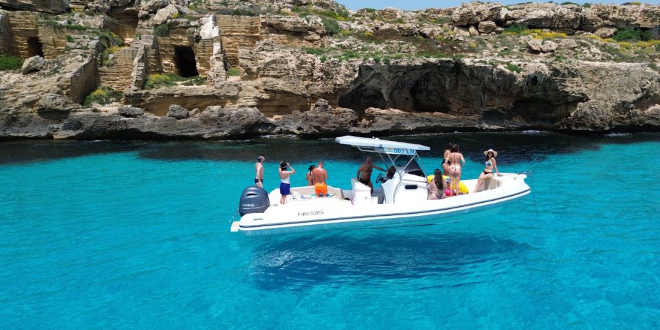 From Trapani: Favignana & Levanzo Luxury Private Boat Trip - Customizing the Tour