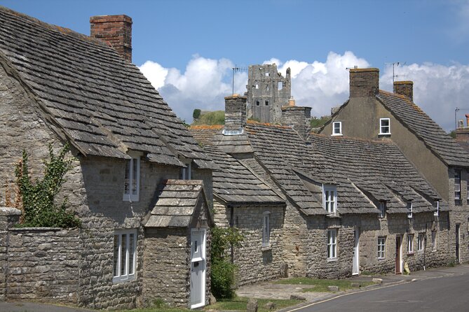 Full Day Jurassic Coast Mini-Coach Tour From Bournemouth - Transportation and Commentary