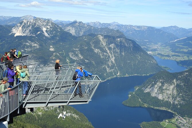 Full-Day Minivan Tour From Salzburg to Hallstatt With 5 Fingers,Lakes&Mountains - Key Points