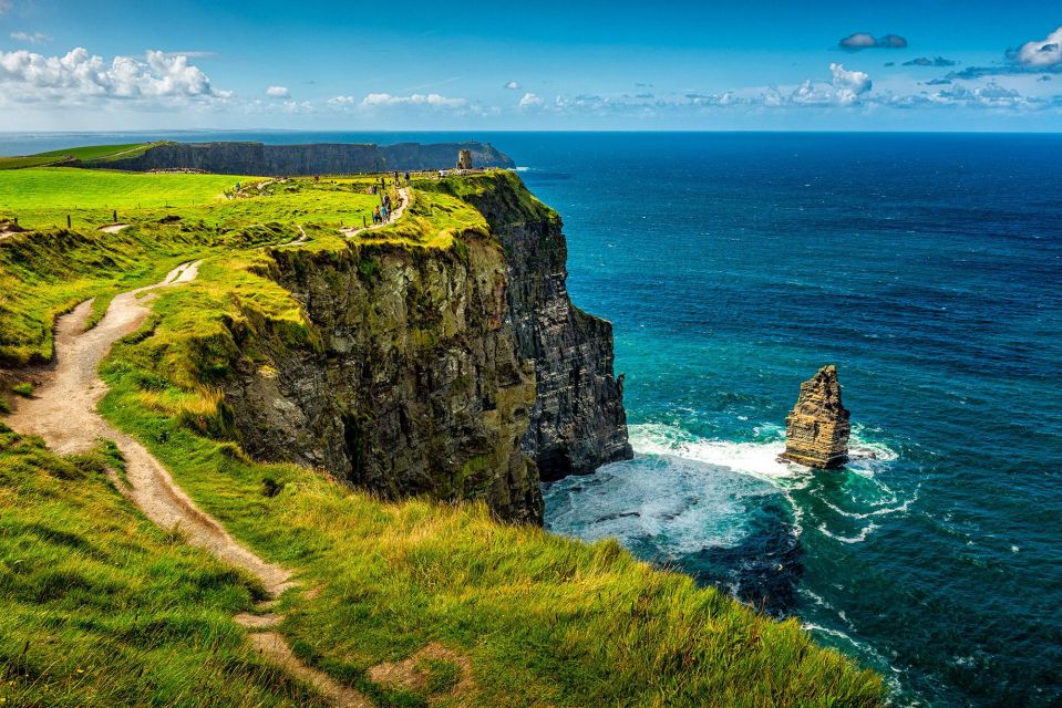 Full Day Private Tour Cliffs of Moher and Bunratty Castle - Customizable Itinerary