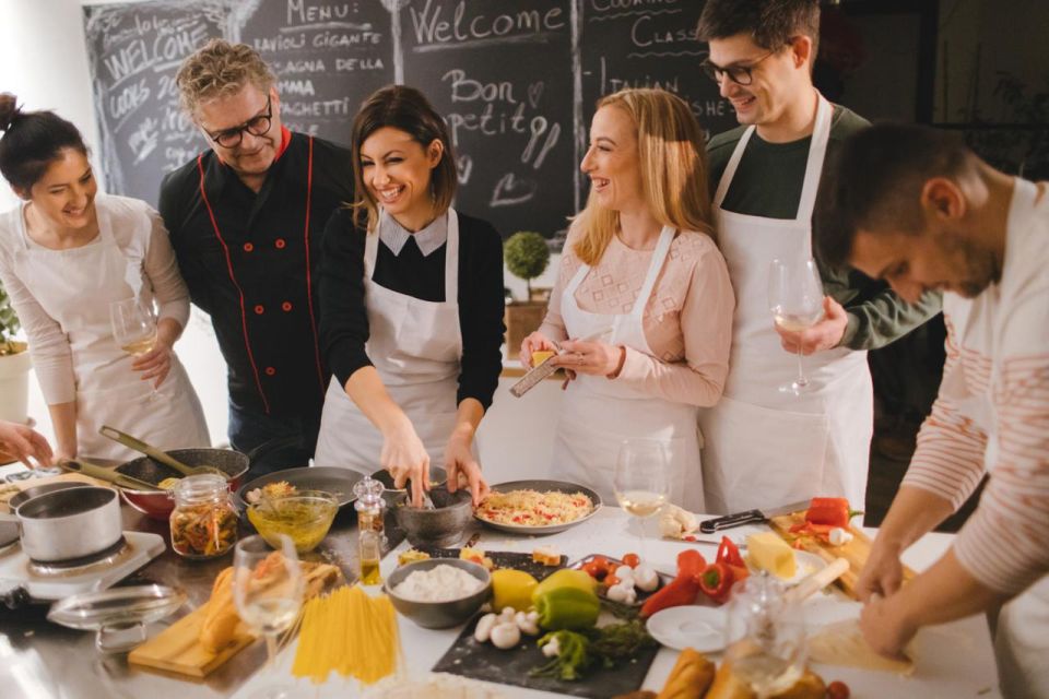 Gourmet Italian Cooking Class in San Francisco - Private Group Experience for up to 4