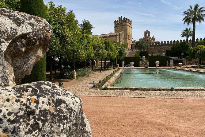 Guided Tour of the Alcazar De Los Reyes Cristianos in English - Whats Included in the Tour