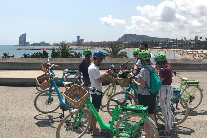 Historical E-bike Tour in Barcelona - Discovering the Citys History