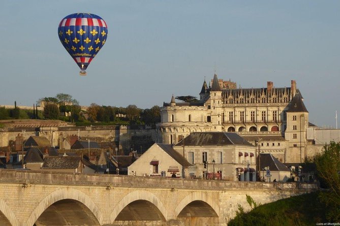 Hot Air Balloon Flight Over the Castle of Chenonceau / France - Meeting Point and Parking Accommodations