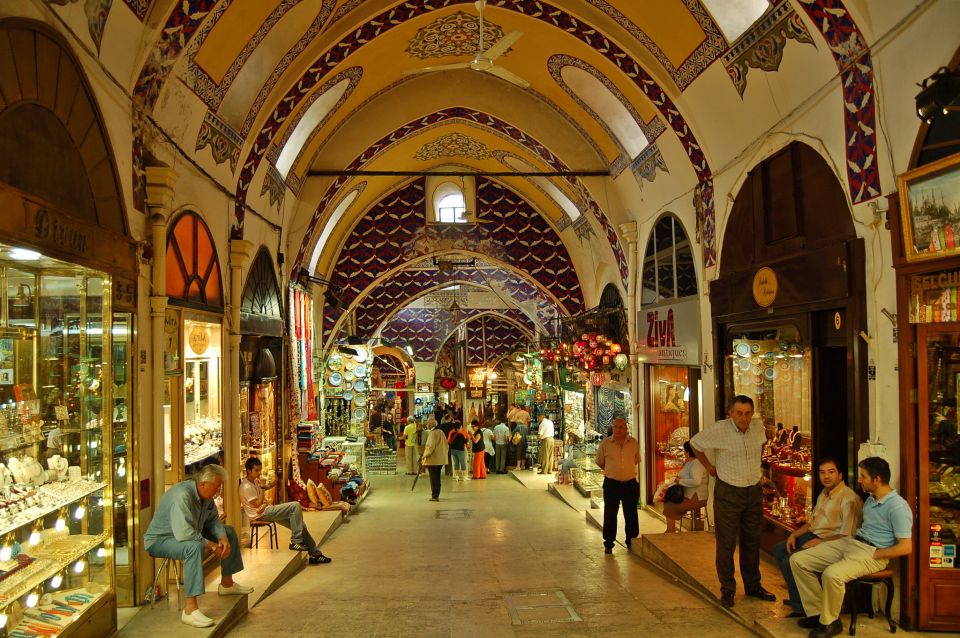 Istanbul: Spice Bazaar Tour and Bosphorus Morning Cruise - Included Amenities