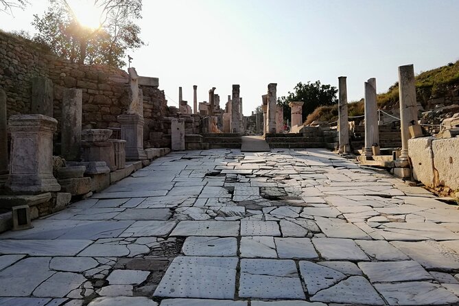 Istanbul to Ephesus Full Day Private Tour With Domestic Flights - Round-trip Flights