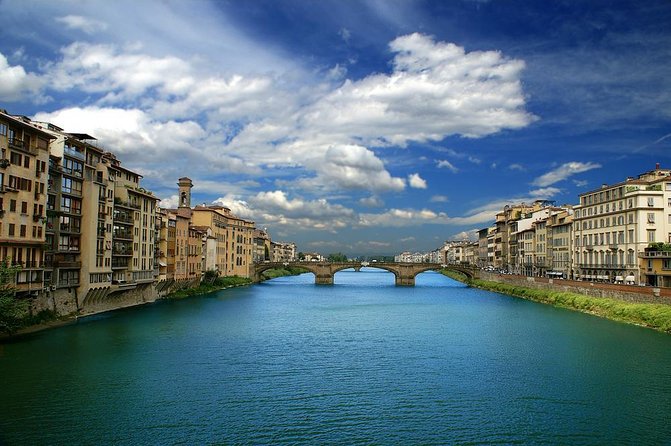 Kayak on the Arno River in Florence Under the Arches of the Old Bridge - Availability and Capacity Information