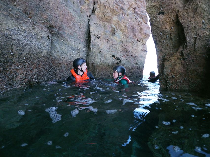 Kids Version - Coasteering With Snorkeling: Algarve - Pickup and Itinerary