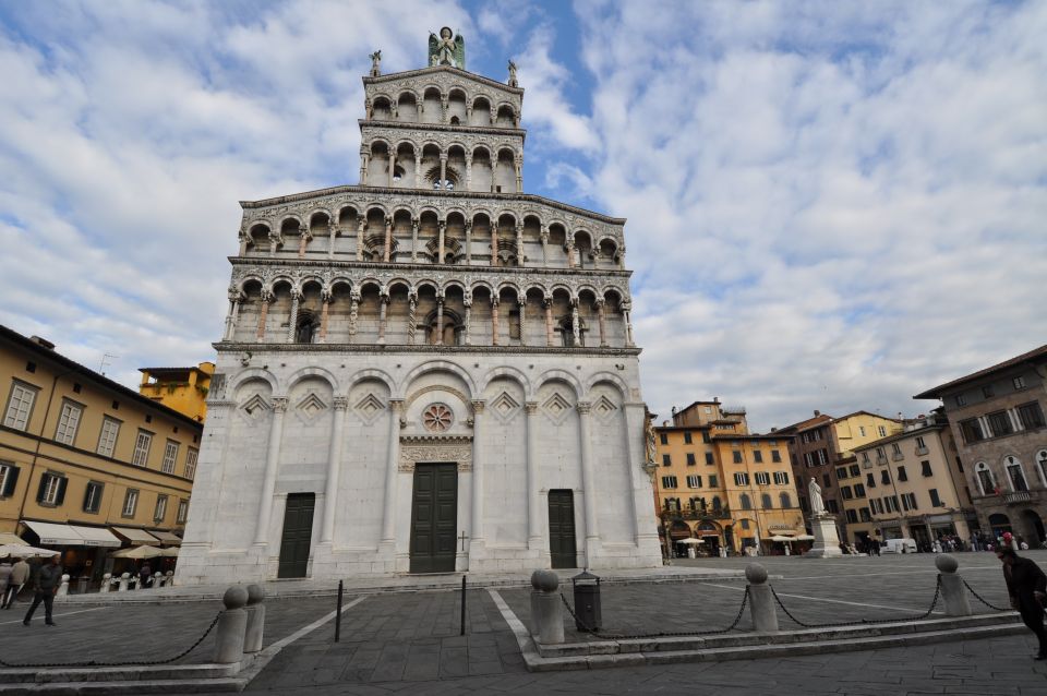 La Spezia: Full-Day Private Shore Excursion to Pisa & Lucca - Cruise Ship Passengers