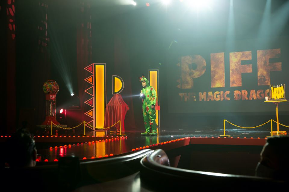 Las Vegas: Piff the Magic Dragon Show at the Flamingo - Accessibility Details