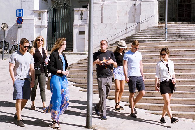 #LisboaLove Walk - Tour Restrictions and Requirements