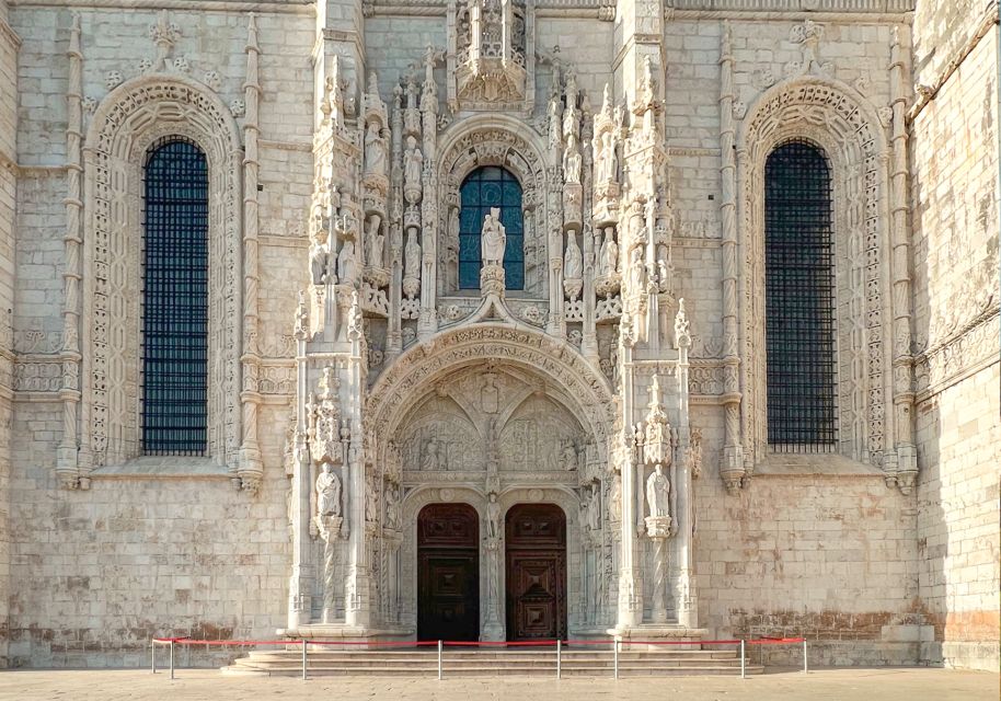 Lisbon: Belém, Scavenger Hunt and Sights Self-Guided Tour - Frequently Asked Questions