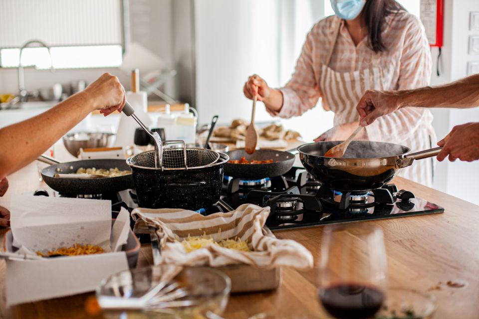 Lisbon: Traditional Portuguese Cooking Class - Drinks, Finger Food, and Snacks