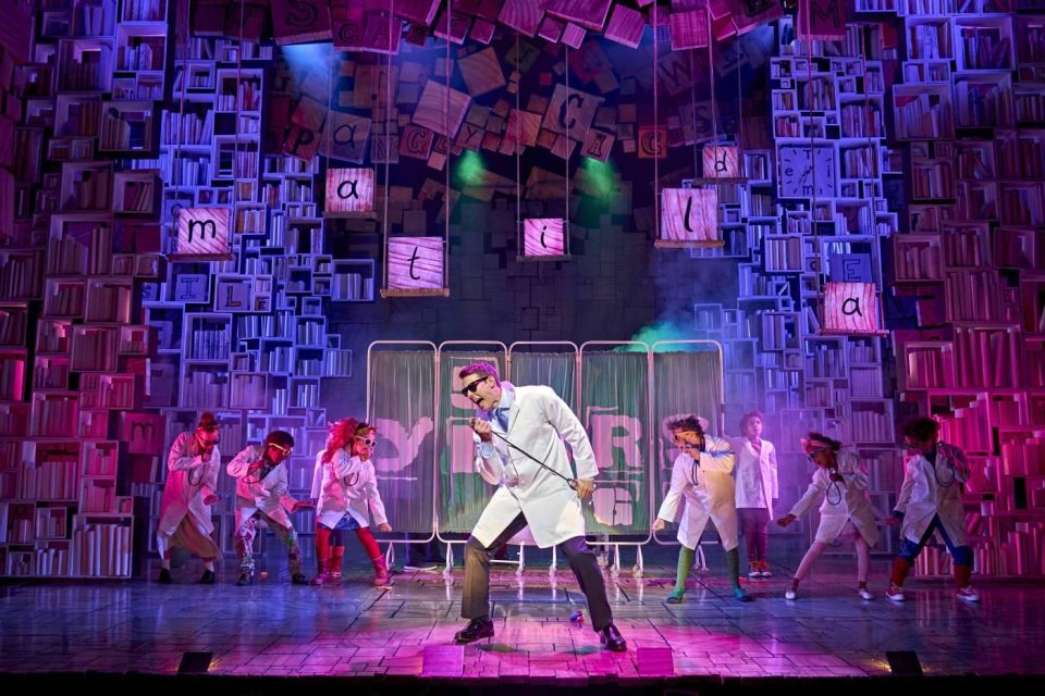 London: Matilda the Musical & Pre-Show Meal - What to Expect