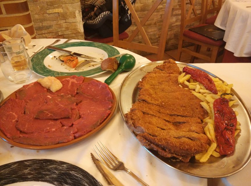 Madrid: History & Culture Private Tapas Tour - Visiting Specialty Venues