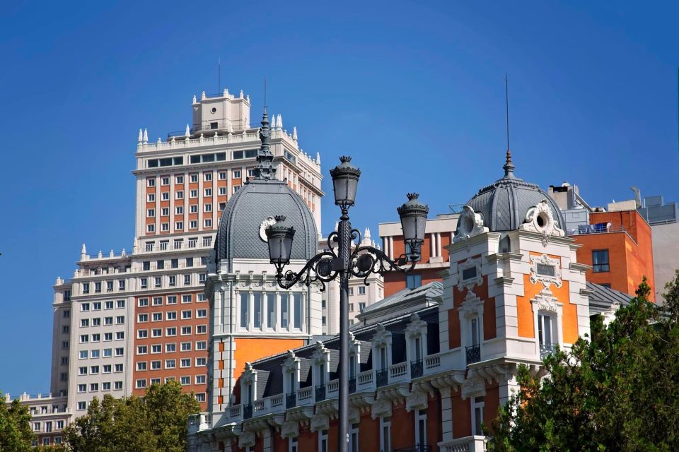 Madrid: Private Exclusive History Tour With a Local Expert - Group Size and Languages