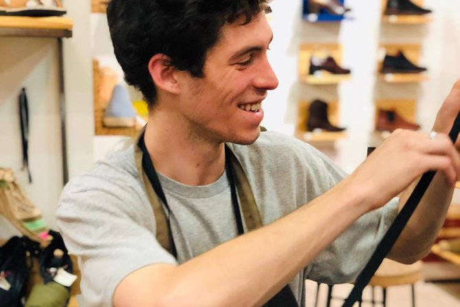 Make Authentic Espadrilles in Seville - Location and Meeting Point