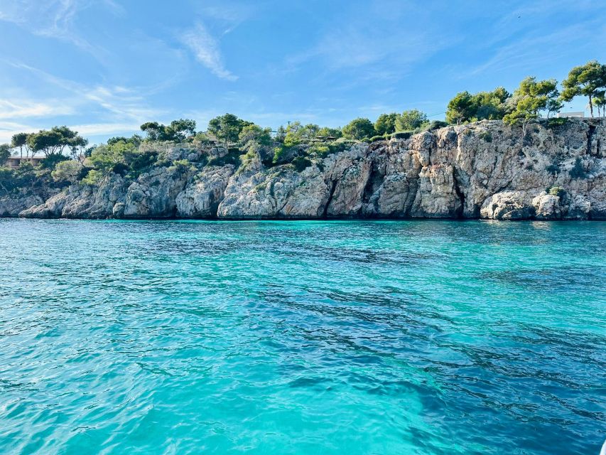 Mallorca: Bay of Palma Private Cruise With Snorkeling - Explore Exclusive Coves