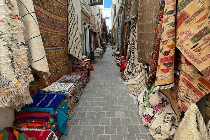 Marrakech: Medina Souks Guided Walking Tour - Haggling in the Souks