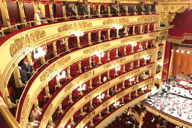 Milan Cultural Treasures: Duomo, La Scala and Sforza Castle Tour - Discovering La Scala Theatre