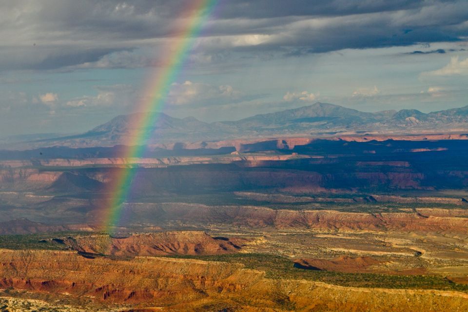 Moab: Canyonlands National Park Morning or Sunset Plane Tour - Duration and Group Size