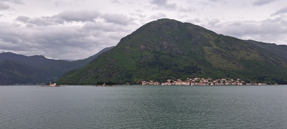 Montenegro Full-Day Trip From Dubrovnik - Perast Visit