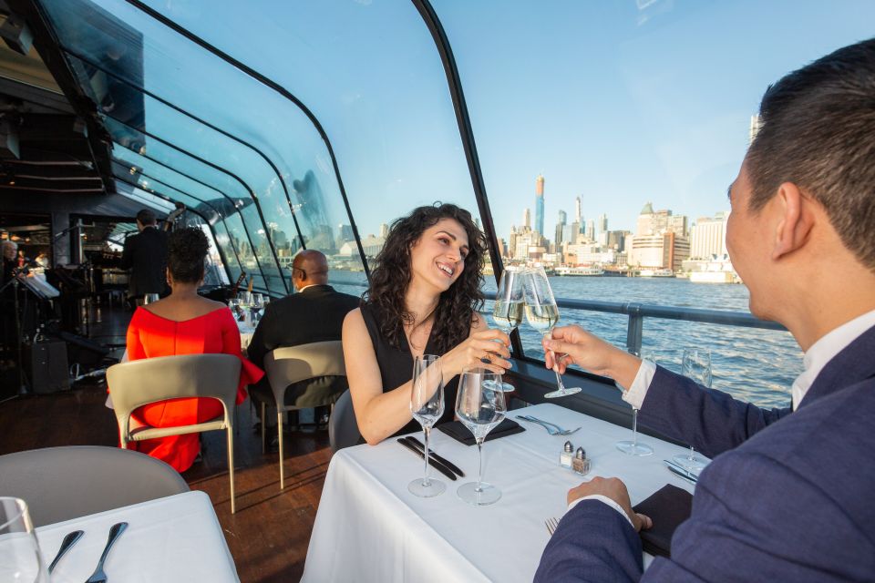 NYC: Christmas Eve Gourmet Brunch or Dinner Harbor Cruise - Cruise Dining Policies