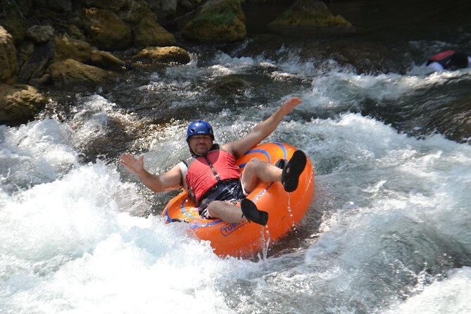 Ocho Rios: Waterfalls, River Tubing, and Beach Adventure - Taking in Jungle Landscapes