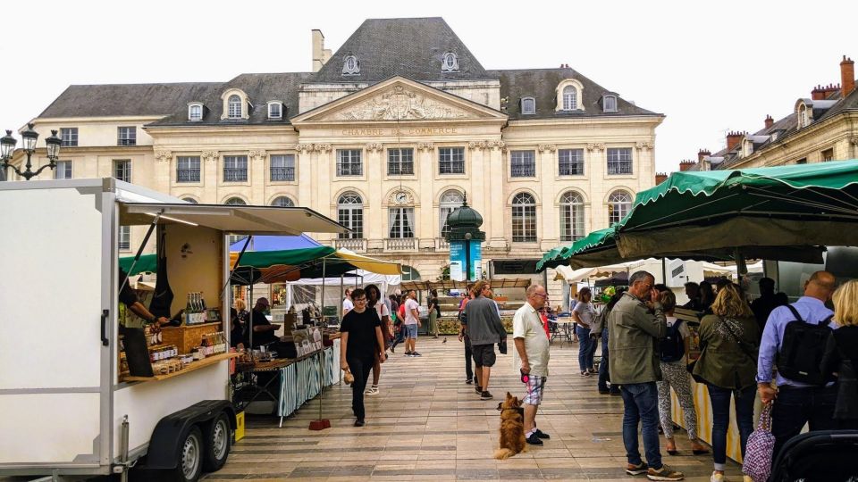 Orleans: Old Town, Cathedral & Joan of Arc Self-guided Walk - Exploring the Museum of Fine Arts