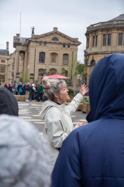 Oxford: City & University Walking Tour With College Entry - Getting to the Meeting Point