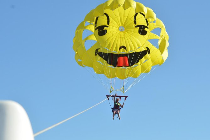 Parasailing Adventure Fly to Sky With Hotel Pickup in Hurghada - Speed Boat Ride Option