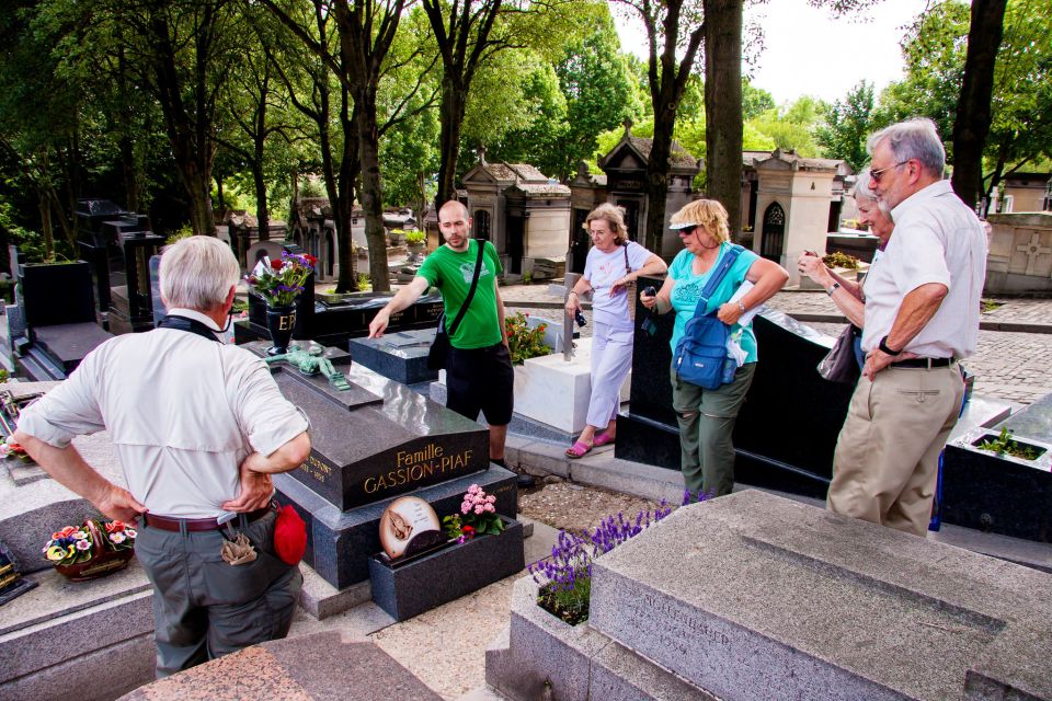 Paris: Famous Graves of Père Lachaise Small Group Tour - Jim Morrisons Pilgrimage Site