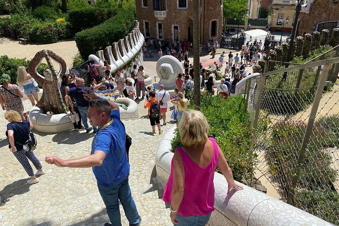 Park Guell Guided Tour With Skip the Line Ticket - Group Size and Capacity