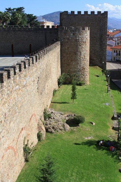 Plasencia - Private Historic Walking Tour - Private Group Experience