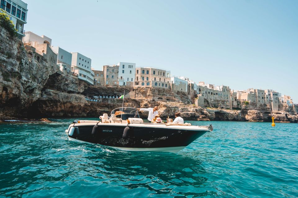 Polignano a Mare: Private Cruise With Champagne - Returning to Calaponte Marina