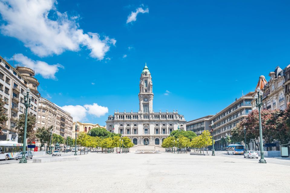 Porto: Full-Day All-Inclusive Private City Sightseeing Tour - 6 Bridges Cruise