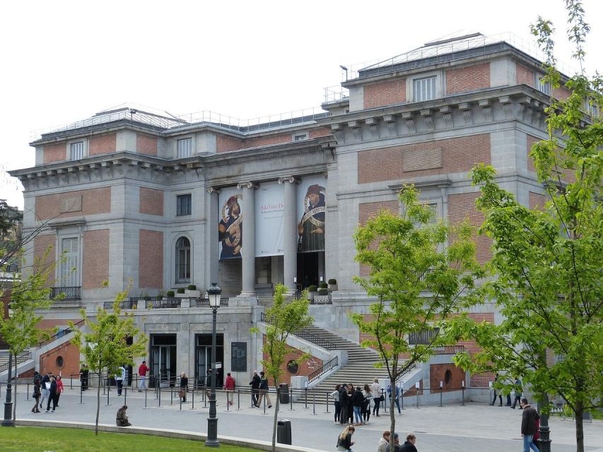 Prado Museum and Bourbon Madrid Guided Tour With Tickets - Meeting Point and Location