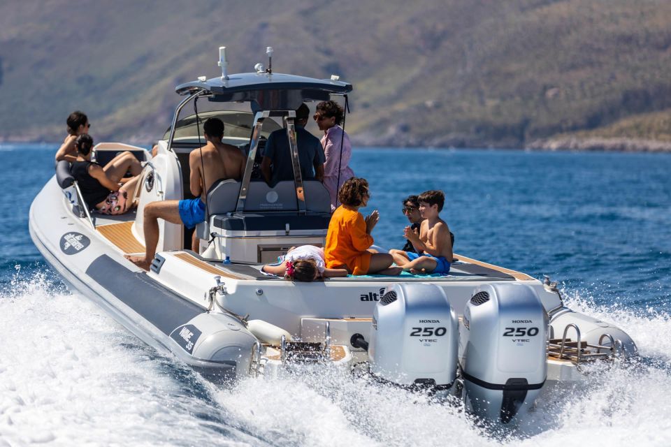 Private Boat Tour Taormina Isola Bella Giardini Naxos 8 Hour - Lunch Stop in Town