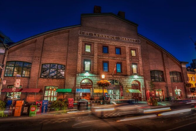 Private Food Tour in Old Toronto With St Lawrence Market - Licensed Tour Guide - Savoring the St Lawrence Market