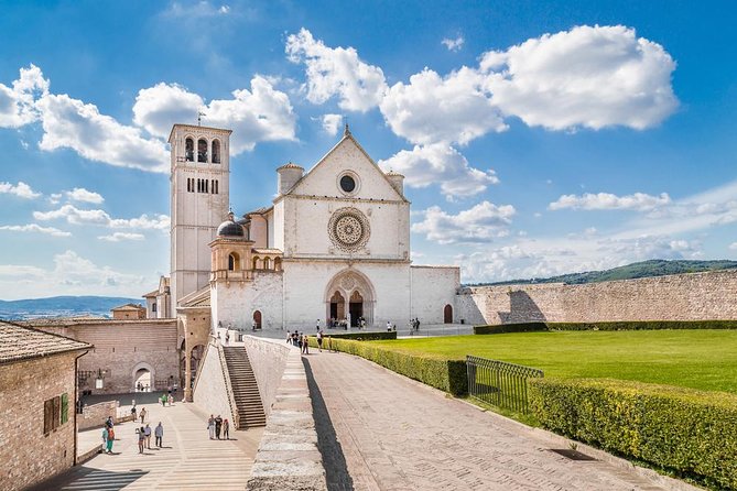 Private Full-Day Tour of Assisi and Cortona From Florence - Free Time in Cortona