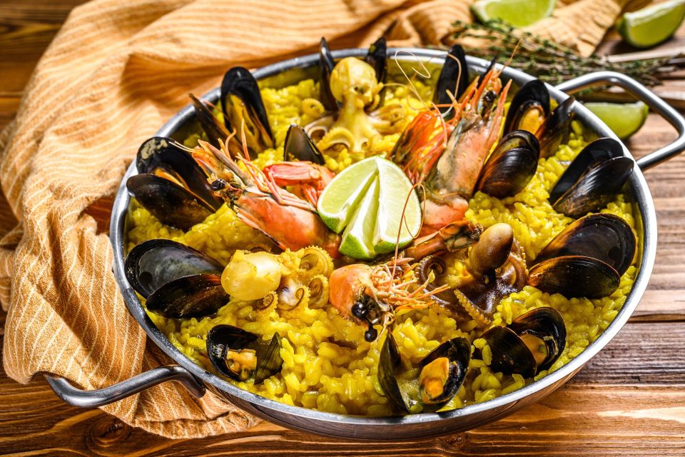 Private Spanish Food Tasting Tour in Barcelona Old Town - Language Options