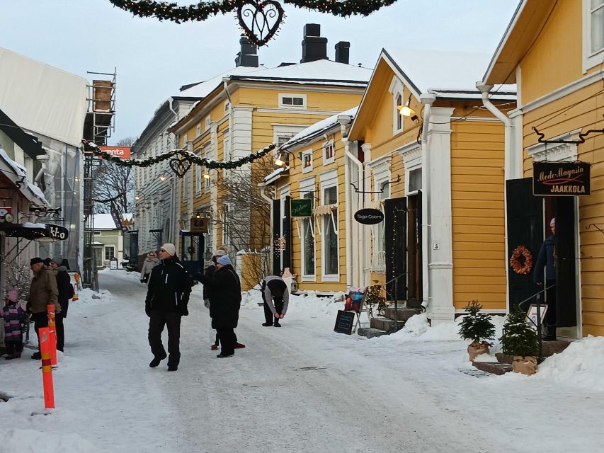 Private Tour in Helsinki and Porvoo - Small Group Size