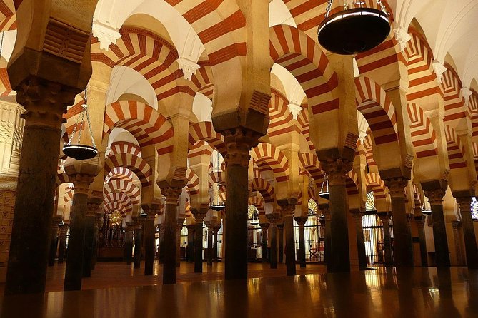 Private Visit Mosque-Cathedral, Jewish Quarter, Alcazar and Synagogue - Highlights of the Mosque-Cathedral