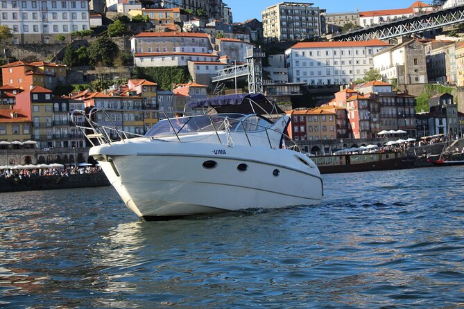 Private Yacht Cruise Over the Bridges of Porto - Experience the Douro River