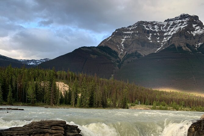 Rocky Mountains Jasper and Banff Tour 5 Day - Accommodation and Dining