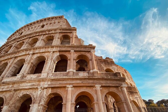 Rome: Colosseum With Arena and Ancient Rome Tour - Exploring the Amphitheater