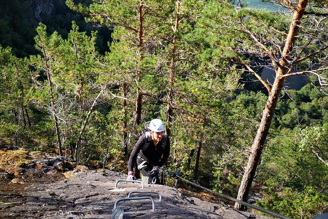 Romsdalsstigen Via Ferrata - Introwall - Meeting and End Point Details