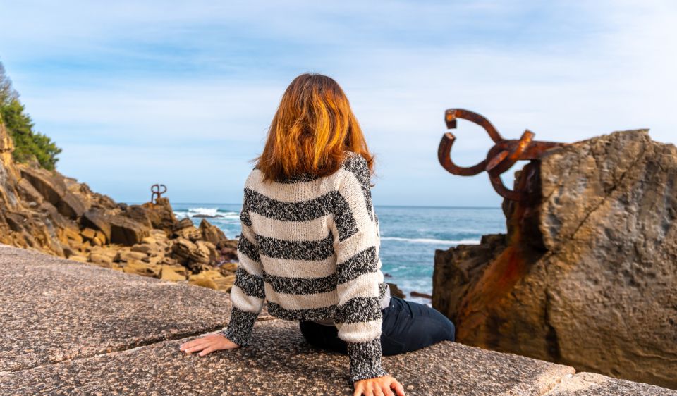 San Sebastian: Chillida Leku Museum and City Tour - Guided Tour of Chillida Leku Museum