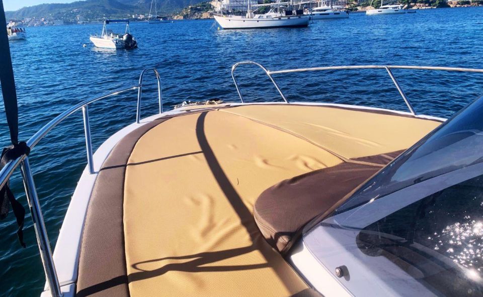 Santa Ponsa: BOAT Tour With License. Be The Captain!