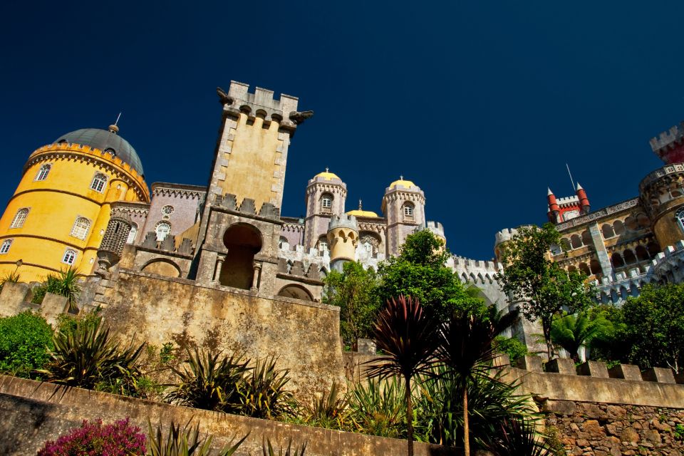 Sintra: City Exploration Game and Tour - Discovering Hidden Gems